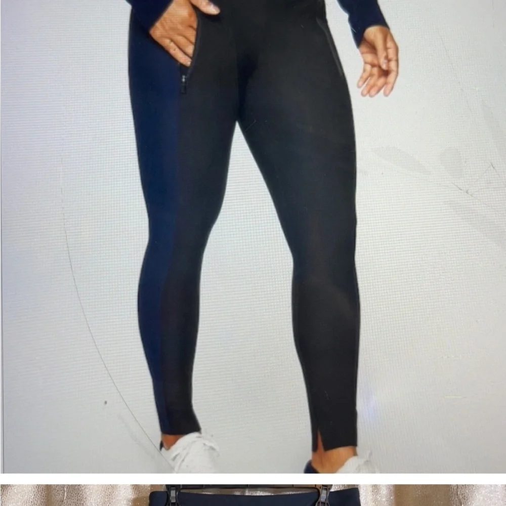 Athleta Stellar Navy Black Tight Size Medium